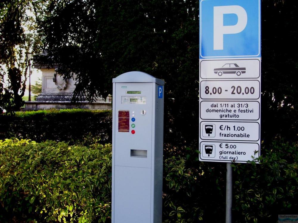 Parkovací automat v Itálii