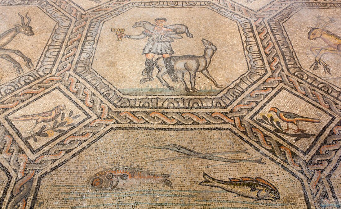 Aquileia - Basilika s mozaikovou podlahou