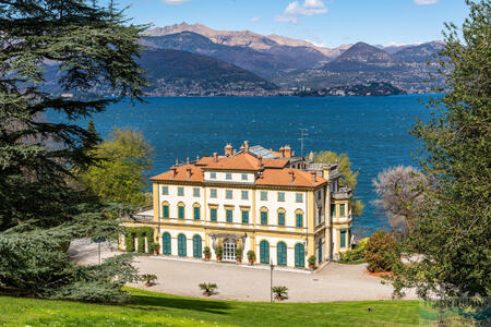 Park a Villa Pallavicino u jezera Maggiore