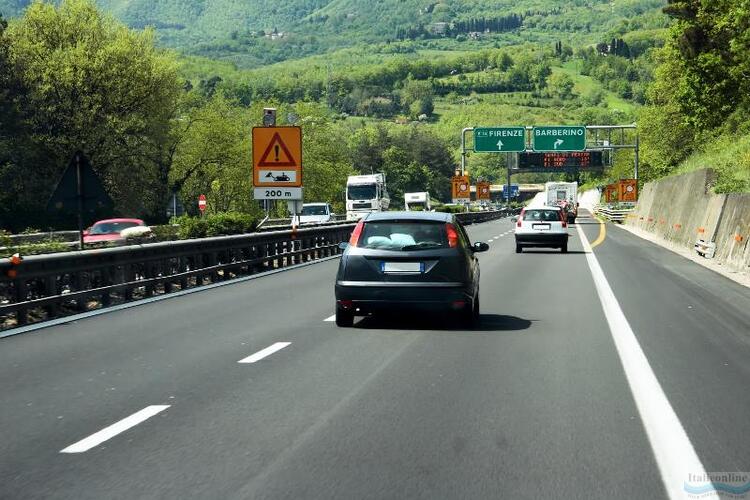 Opłaty za autostrady  we Włoszech w 2023 roku.