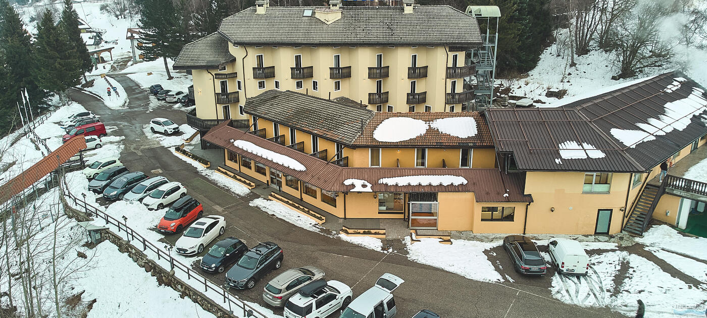 Hotel Dolomiti SKI