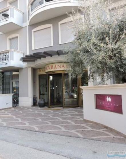 Hotel Sovrana & Re Aqva Spa Rimini