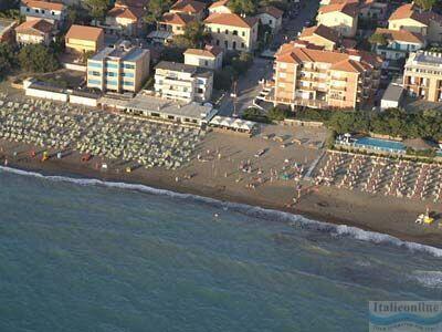 Appartments on the Beach Marina di Castagneto C.