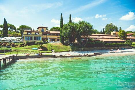 Desenzano Glam Village Lake Garda