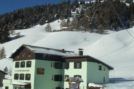 Hotel Chalet Alpino Passo Tonale