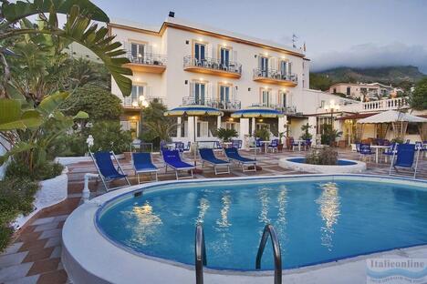 Hotel Riva del Sole ostrov Ischia