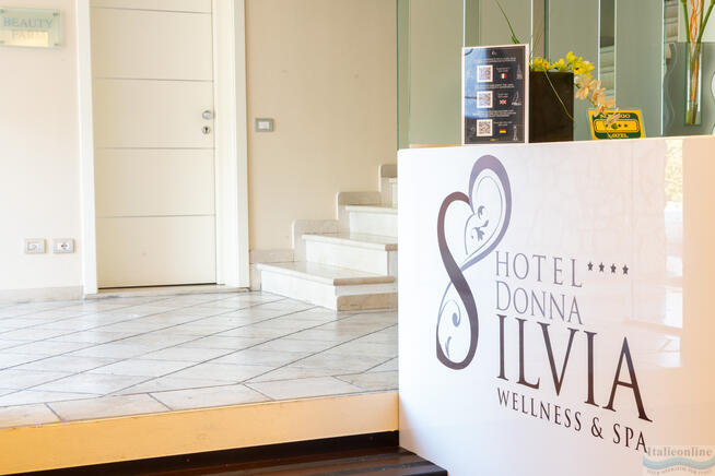 AHG Donna Silvia Wellness Hotel Manerba del Garda