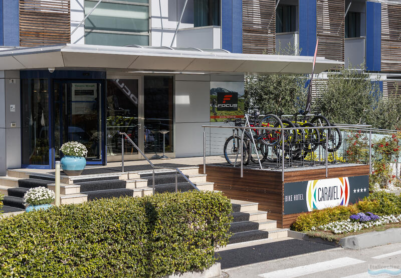 Bike Hotel Caravel